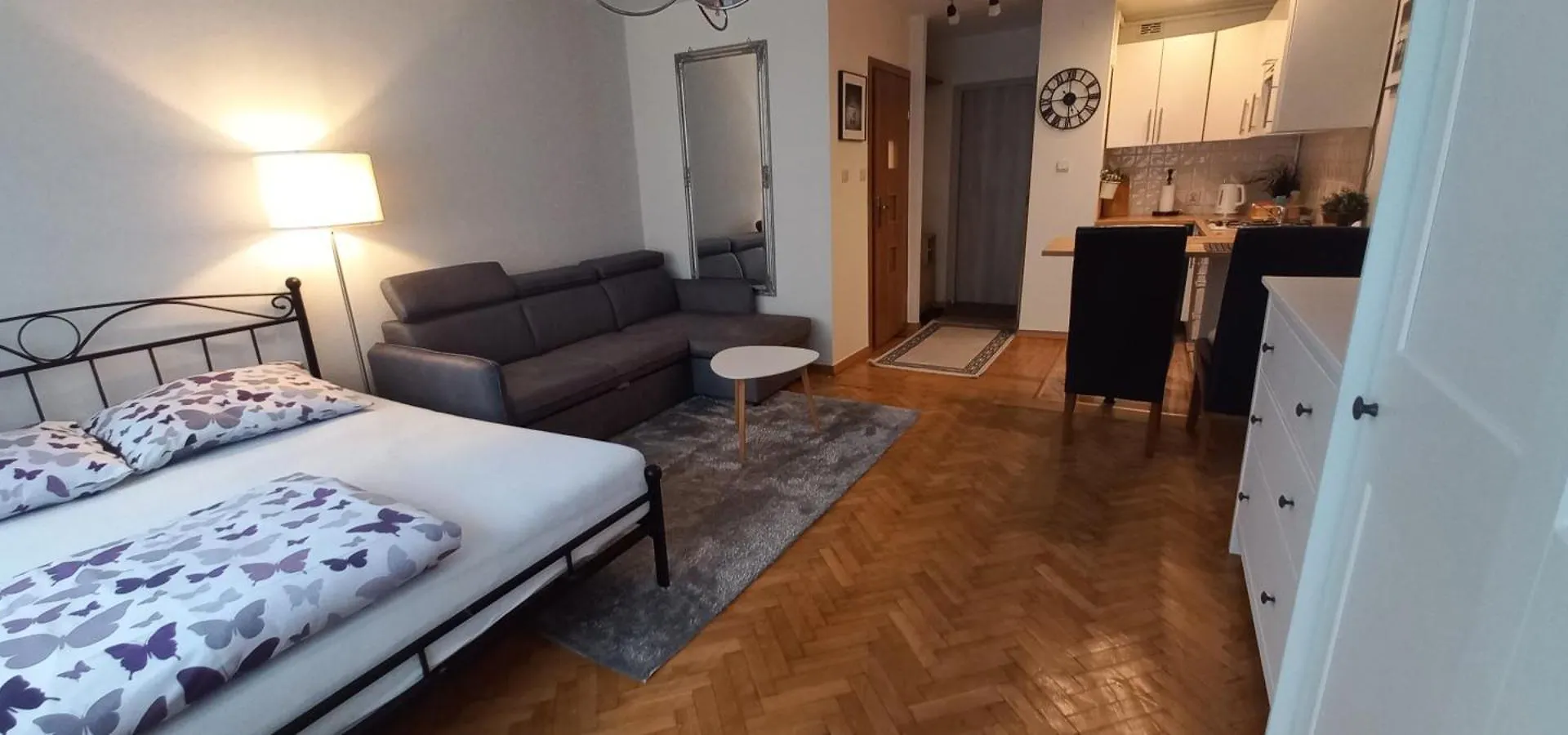 Warsaw Centrum Apartment Polonia